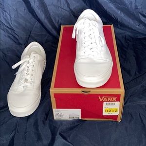 Vans Old Skool True White Sneakers
